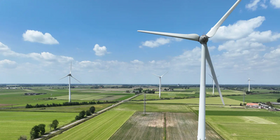windmolens in weilanden